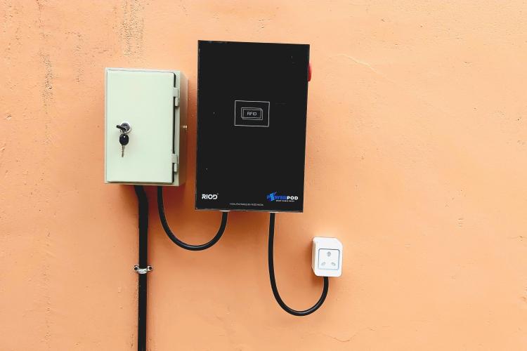 3.3kW home charger 